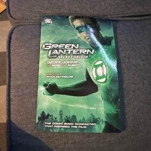 Green latern book secret origins